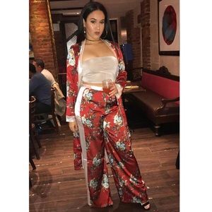 Matching floral pant/duster suit